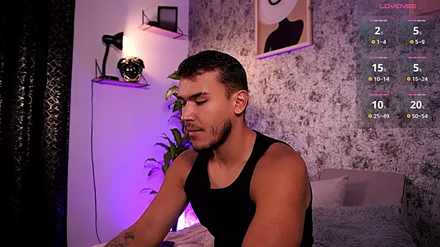 MarkSantozz online show from 06.09.26