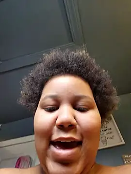 chocolate bella online show from 01.09.26