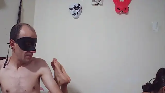 coplehot27 online show from 10.24.25