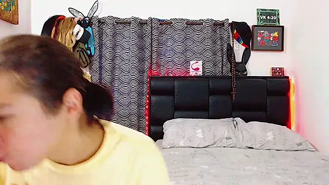 Azley sweet online show from 11.27.25