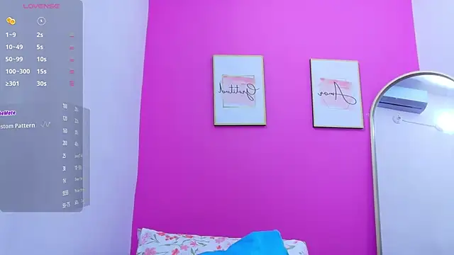 curvybrunnett online show from 09.14.25