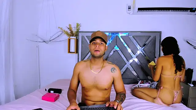 bamby kitty online show from 10.22.25