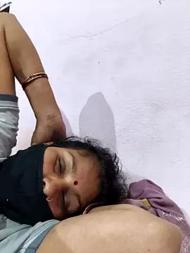 Snapshot of Love-pari077 chatting on 01.06.26 Love-pari077 online show from 01.06.26