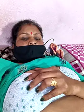 Snapshot of Love-pari077 chatting on 02.11.26 Love-pari077 online show from 02.11.26