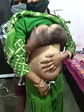 Snapshot of Love-pari077 chatting on 02.13.26 Love-pari077 online show from 02.13.26