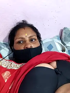 Snapshot of Love-pari077 chatting on 02.27.26 Love-pari077 online show from 02.27.26