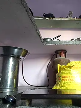 Snapshot of Love-pari077 chatting on 02.28.26 Love-pari077 online show from 02.28.26