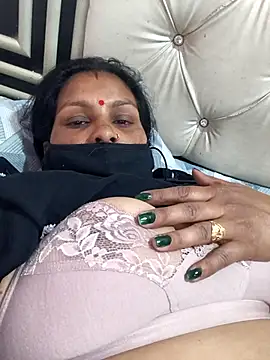 Snapshot of Love-pari077 chatting on 03.02.26 Love-pari077 online show from 03.02.26