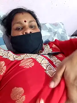 Snapshot of Love-pari077 chatting on 04.05.26 Love-pari077 online show from 04.05.26