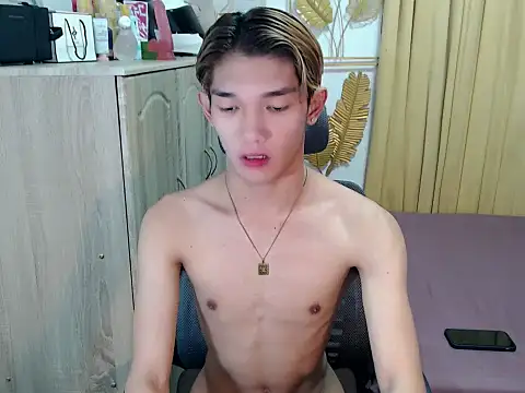 fuckerfriendsxx online show from 07.05.26