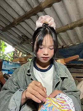 Snapshot of AdamLazis chatting on 09.26.25 AdamLazis online show from 09.26.25