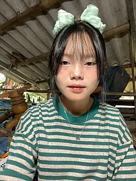 Snapshot of AdamLazis chatting on 10.14.25 AdamLazis online show from 10.14.25