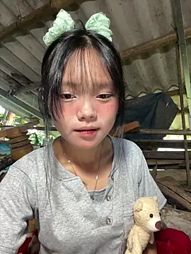 Snapshot of AdamLazis chatting on 10.18.25 AdamLazis online show from 10.18.25