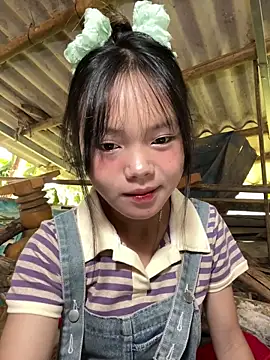 Snapshot of AdamLazis chatting on 10.19.25 AdamLazis online show from 10.19.25