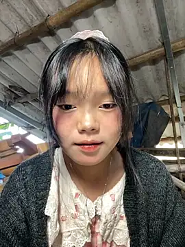 Snapshot of AdamLazis chatting on 11.30.25 AdamLazis online show from 11.30.25