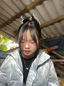 Snapshot of AdamLazis chatting on 12.16.25 AdamLazis online show from 12.16.25