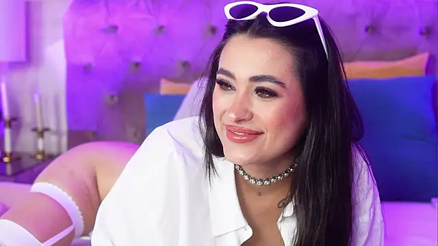 Pretty Lia  online show from 11.07.25