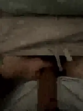 Snapshot of Frankieyyy1 chatting on 01.18.26 Frankieyyy1 online show from 01.18.26