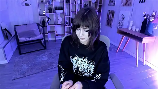 CrystallBloom online show from 10.01.25