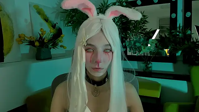 EmmanuellBrown online show from 10.31.25