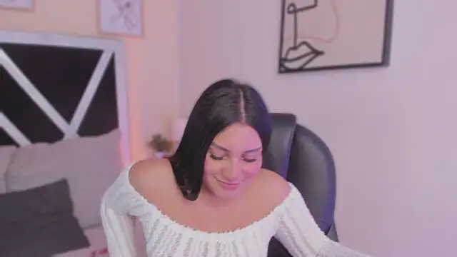 Snapshot of salem_sp chatting on 12.22.25 salem sp online show from 12.22.25