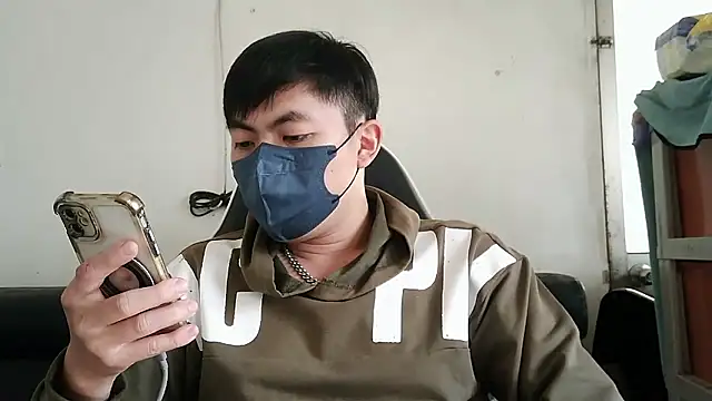 bigbb101011 online show from 01.14.26