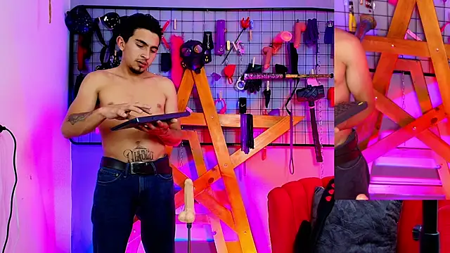 Massteer dannlook bdsm online show from 10.16.25