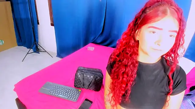 Venus velvett online show from 10.14.25