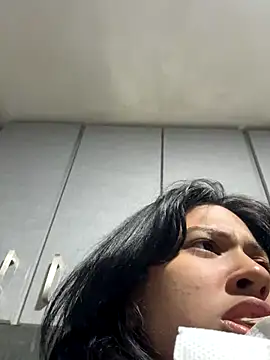 lynn9000 online show from 10.04.25