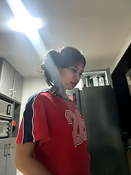 lynn9000 online show from 10.29.25