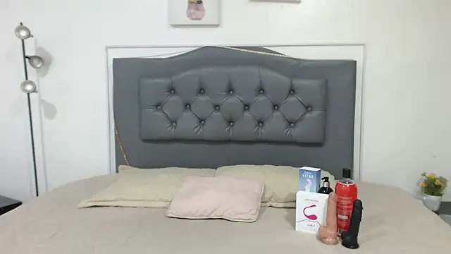 Janne  online show from 12.02.25