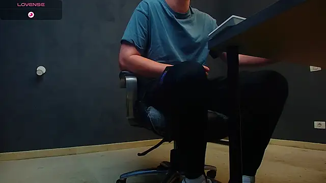 EnzoRace online show from 11.01.25