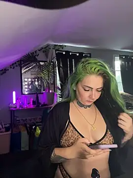 Snapshot of ninabobina666 chatting on 09.11.25 ninabobina666 online show from 09.11.25