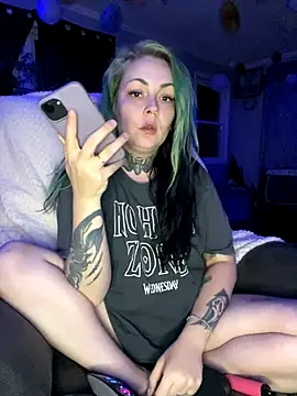 Snapshot of ninabobina666 chatting on 10.09.25 ninabobina666 online show from 10.09.25