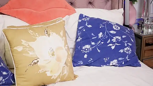 JenniferLovve online show from 05.01.26