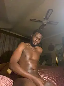 Snapshot of black_Man_dingo chatting on 12.03.25 black Man dingo online show from 12.03.25