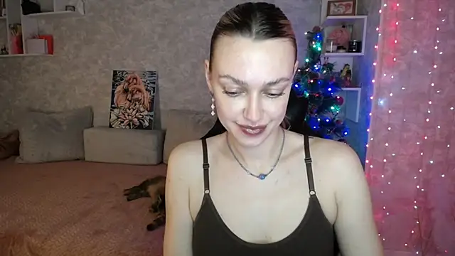 Snapshot of NickyAdamidi chatting on 12.21.25 NickyAdamidi online show from 12.21.25