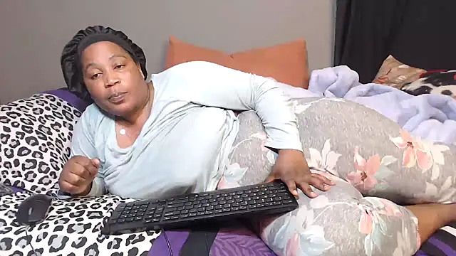 chockclitx5 online show from 09.20.25