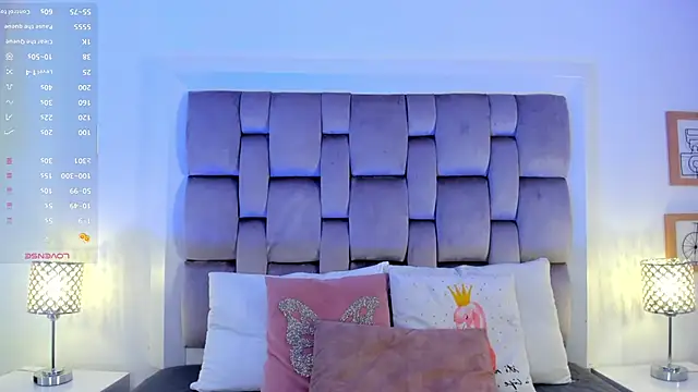 HarleyQueen666 online show from 10.10.25