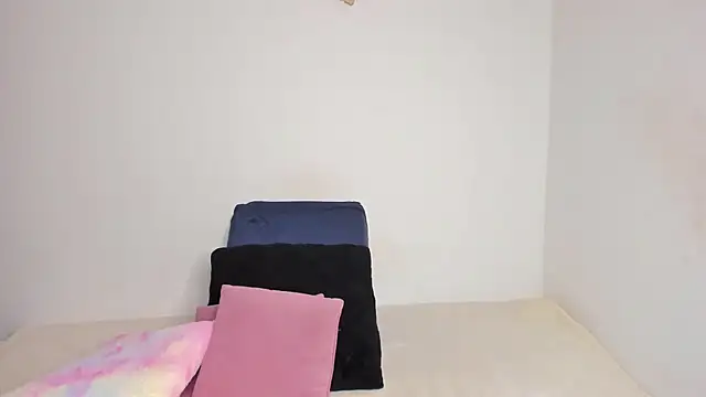 Brandy brown  online show from 11.10.25