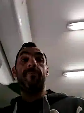 Snapshot of hotmen83 chatting on 10.03.25 hotmen83 online show from 10.03.25