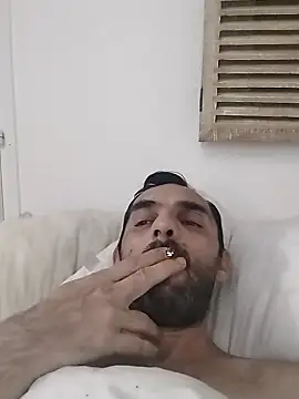 Snapshot of hotmen83 chatting on 10.08.25 hotmen83 online show from 10.08.25