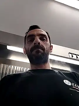 Snapshot of hotmen83 chatting on 10.09.25 hotmen83 online show from 10.09.25