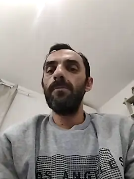 Snapshot of hotmen83 chatting on 10.24.25 hotmen83 online show from 10.24.25