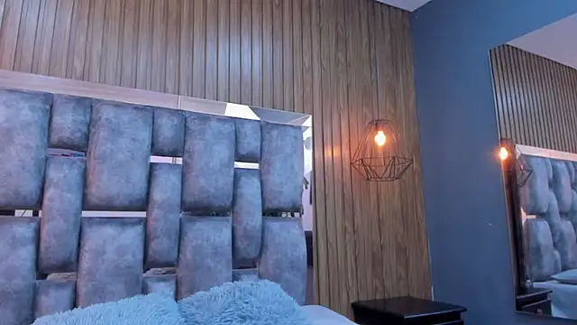 Snapshot of owen__johnson chatting on 12.17.25 owen johnson online show from 12.17.25