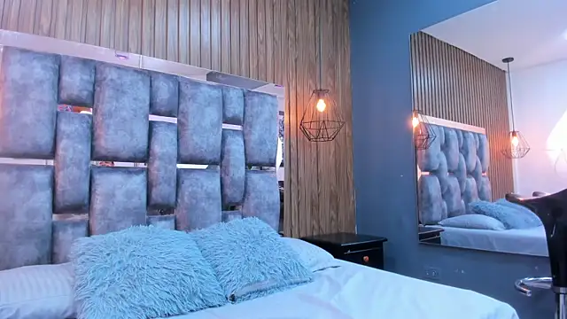 Snapshot of owen__johnson chatting on 01.10.26 owen johnson online show from 01.10.26