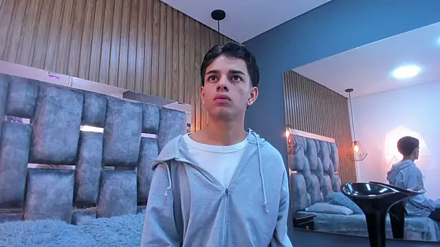 Snapshot of owen__johnson chatting on 01.15.26 owen johnson online show from 01.15.26