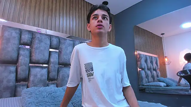 Snapshot of owen__johnson chatting on 01.16.26 owen johnson online show from 01.16.26