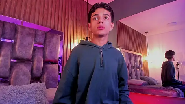 Snapshot of owen__johnson chatting on 02.13.26 owen johnson online show from 02.13.26