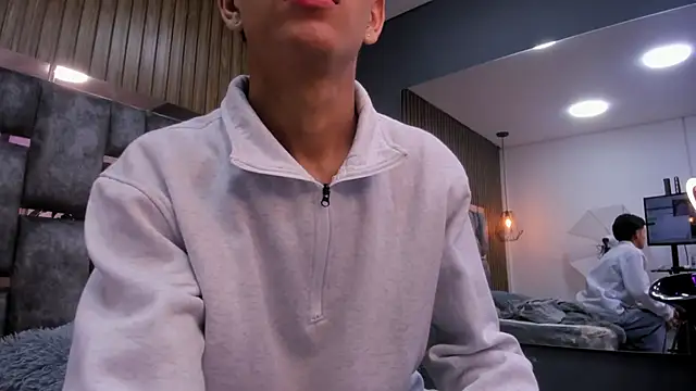 Snapshot of owen__johnson chatting on 02.14.26 owen johnson online show from 02.14.26